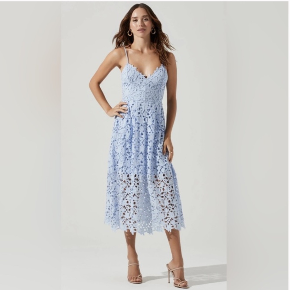 ASTR the label Lace A Line midi dress, S